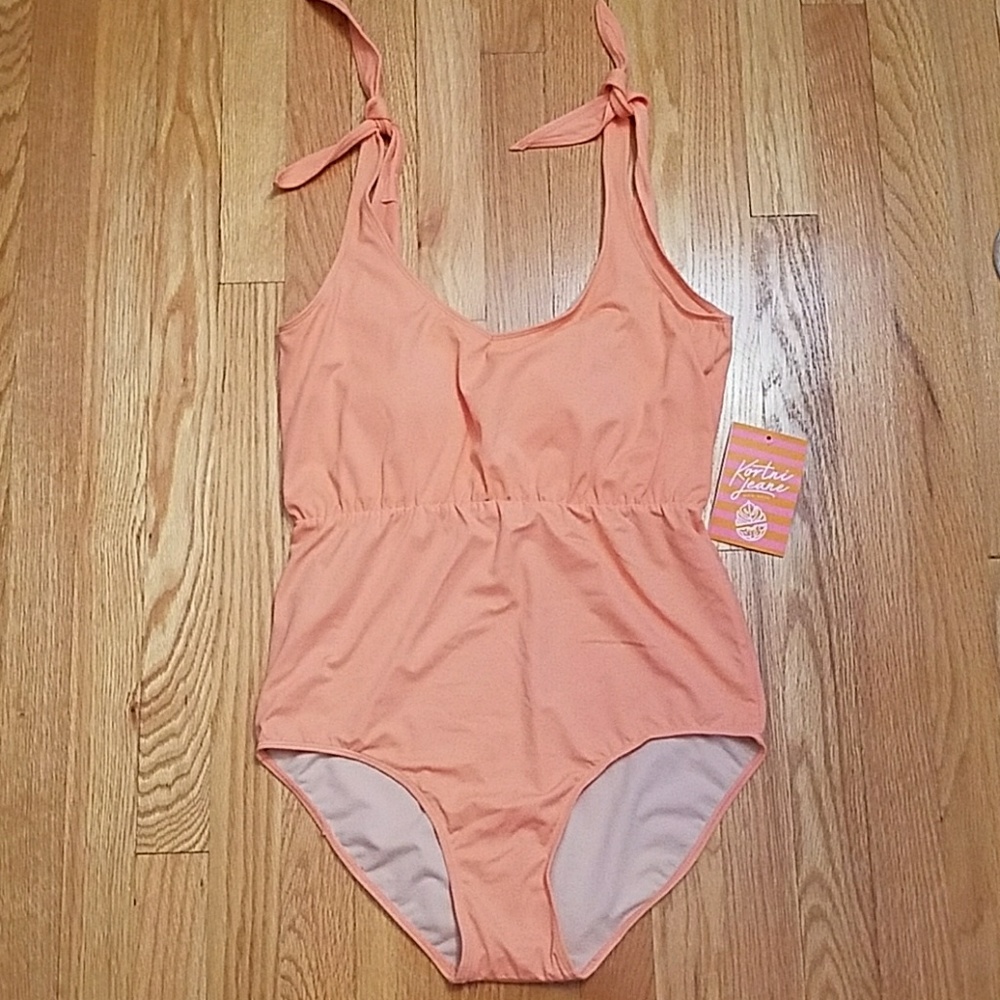 Kortni Jeane One Piece